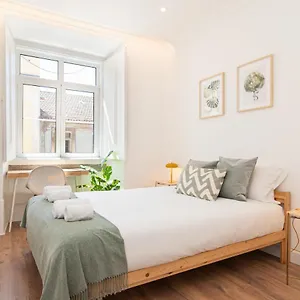 Apartment Guestready - Priorado - Yellow, Lissabon