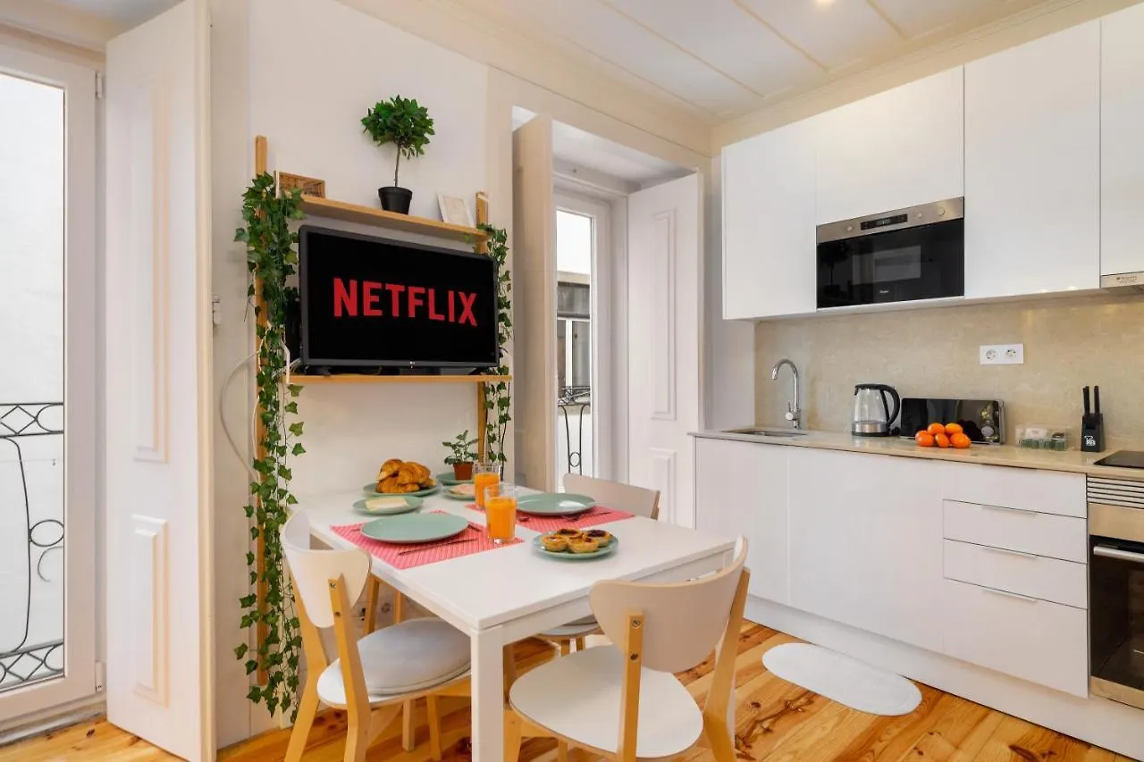 Whome Intendente Modern 1-Bed W/ Lift & Ac In Top Notch Location Lisbona
