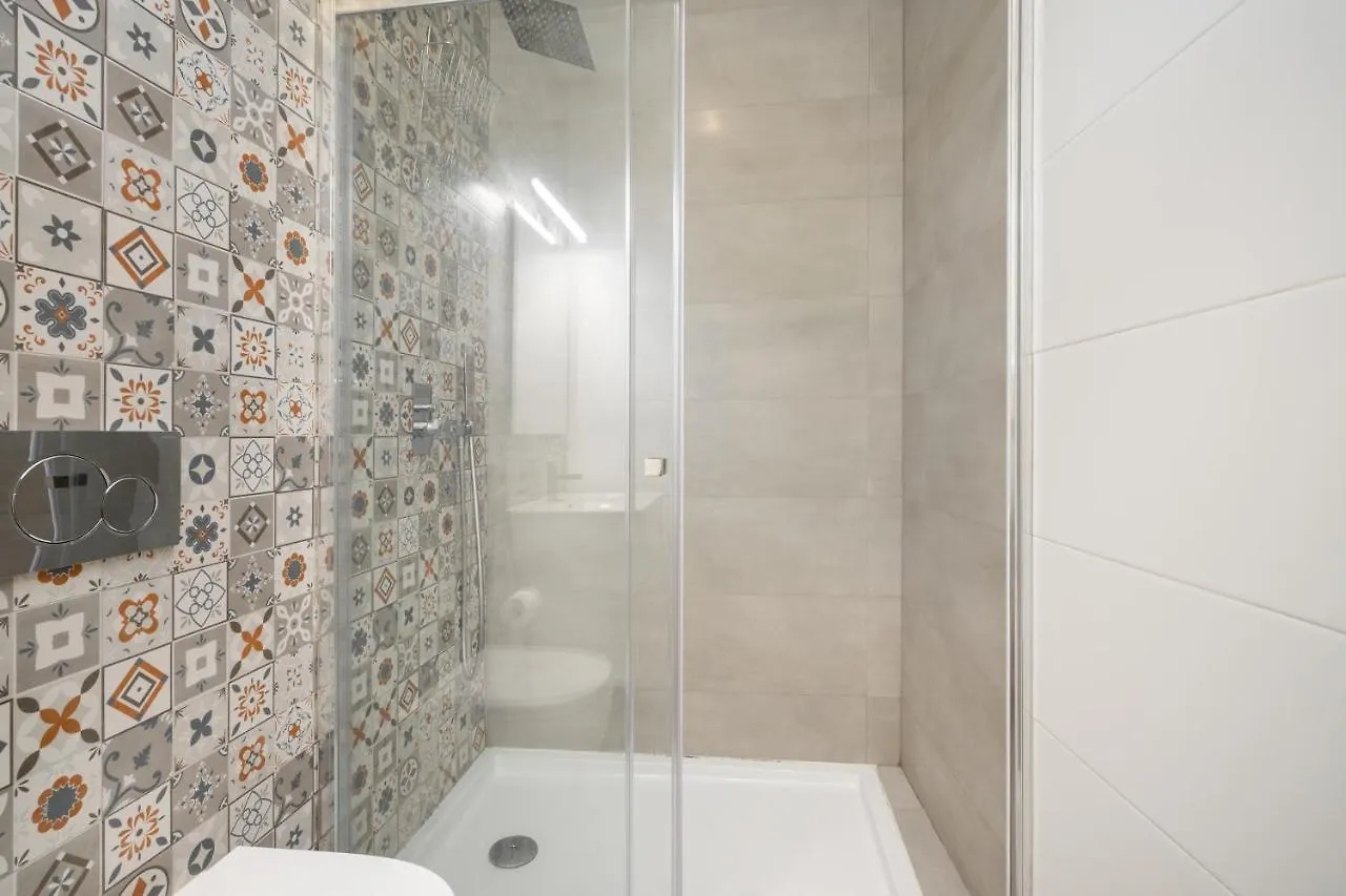 Whome Intendente Modern 1-Bed W/ Lift & Ac In Top Notch Location Lisbona 0*,